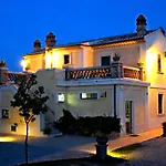 Agriturismo Casacchella Farm stay