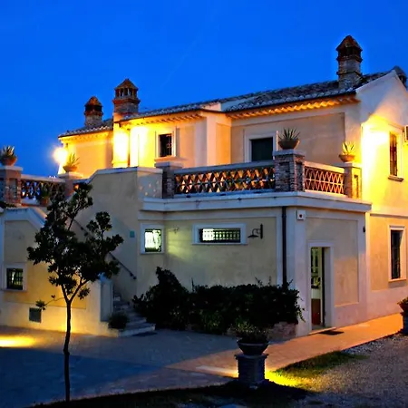 Agriturismo Casacchella Farm stay